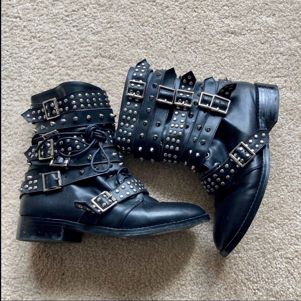 Giuseppe Zanotti black studded biker boots